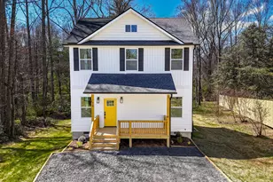 174 Atwood Dr, Hendersonville, NC 28792 - Photo 1