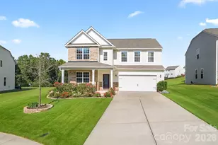 202 Wrangell Dr, Mooresville, NC 28117 - Photo 1