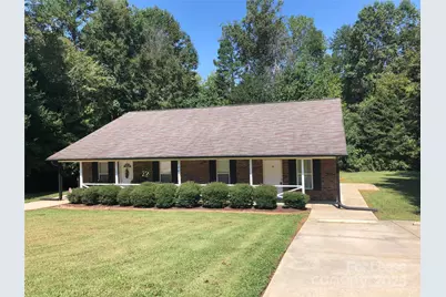 2009 Grandhaven Drive #B, Mount Holly, NC 28120 - Photo 1