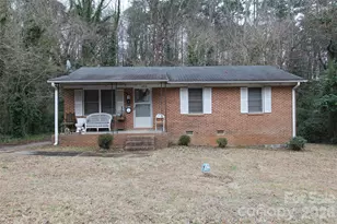 503 Graham St, Wadesboro, NC 28170 - Photo 1