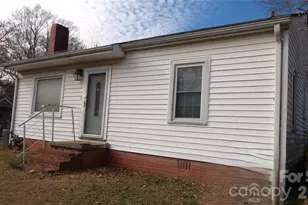 201 McClain St, York, SC 29745 - Photo 1