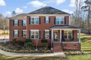 2720 Lake Front Dr, Belmont, NC 28012 - Photo 1