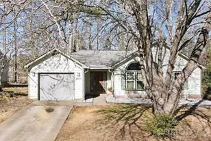 6906 Streamside Dr, Charlotte, NC 28212 - Photo 1