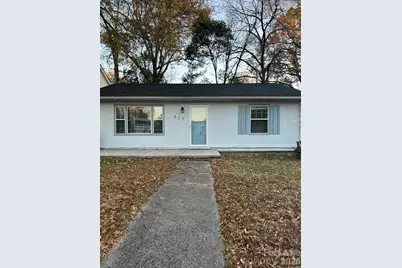 815 W Mauney Avenue, Gastonia, NC 28052 - Photo 1