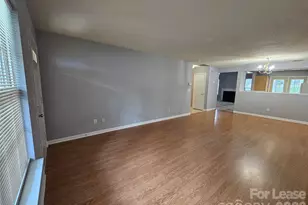 10035 University Park Ln, Charlotte, NC 28213 - Photo 1