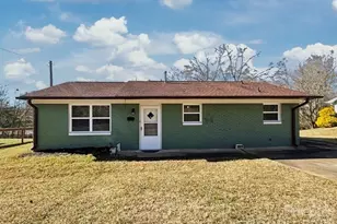 222 McDaniel St, Forest City, NC 28043 - Photo 1