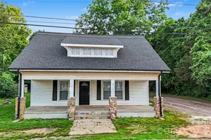 9238 Nc Hwy 90 Hwy E, Stony Point, NC 28678 - Photo 1