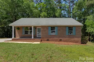 702 Selma Burke Ln, Matthews, NC 28105 - Photo 1