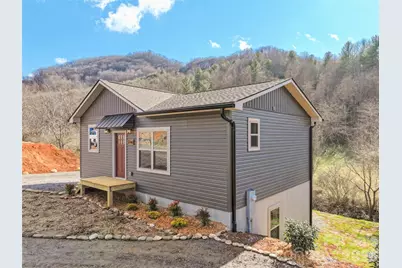 186 Travelers Point, Waynesville, NC 28785 - Photo 1