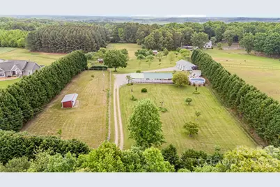 1720 Lowe Drive, Catawba, NC 28609 - Photo 1