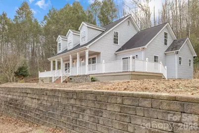 402 Sweetbriar Road N, Lake Lure, NC 28746 - Photo 1