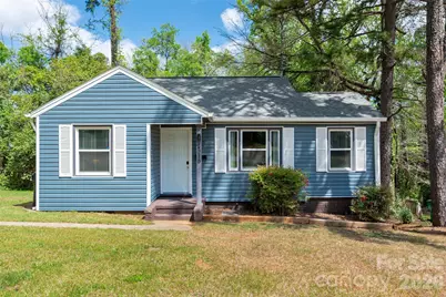 2516 Columbus Circle, Charlotte, NC 28208 - Photo 1