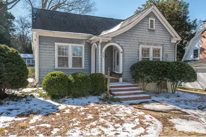 609 Hillcrest Avenue, Gastonia, NC 28052 - Photo 1