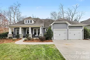 4526 Sunprince Dr, Harrisburg, NC 28075 - Photo 1