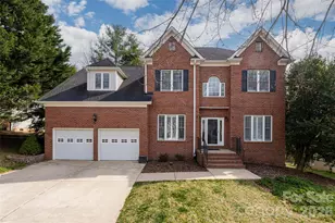 9 Rosebay Ln, Asheville, NC 28803 - Photo 1