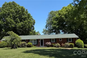76 Eastview Ct, Taylorsville, NC 28681 - Photo 1
