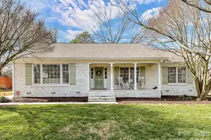 4208 Ashton Dr, Charlotte, NC 28210 - Photo 1