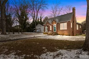 915 Lincolnton Rd, Salisbury, NC 28144 - Photo 1