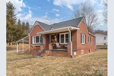 132 Maxwell Street, Waynesville, NC 28786 - Photo 1