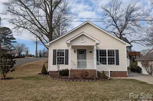 111 Oak St, Belmont, NC 28012 - Photo 1