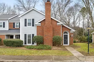 9453 Kings Falls Dr, Charlotte, NC 28210 - Photo 1