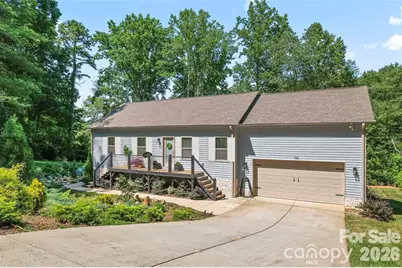 136 Huntington Lane, Mooresville, NC 28117 - Photo 1