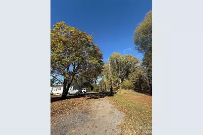5586 Mountain Terrace Drive, Hickory, NC 28602 - Photo 1
