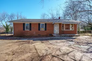 502 Cardinal Ct, Davidson, NC 28036 - Photo 1