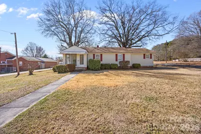 613 W Mill Street, Landis, NC 28088 - Photo 1