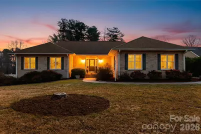 390 Classic Oaks Circle, Hendersonville, NC 28792 - Photo 1
