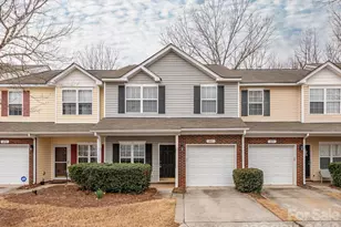 461 Delta Dr, Fort Mill, SC 29715 - Photo 1