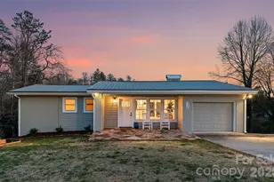 338 Hawthorne Dr, Brevard, NC 28712 - Photo 1