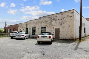 37 N Broad St, Brevard, NC 28712 - Photo 1