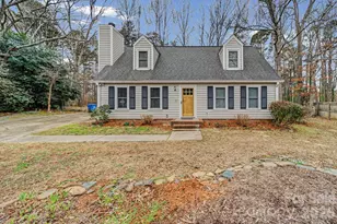 10316 Stornoway Ct, Mint Hill, NC 28227 - Photo 1