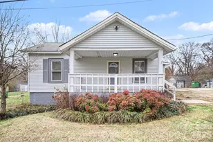 304 Adrian St, Mount Holly, NC 28120 - Photo 1