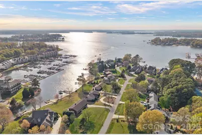 18726 Bluff Point Road, Cornelius, NC 28031 - Photo 1