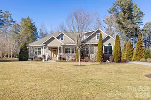 83 King Creek Preserve Ln, Flat Rock, NC 28731 - Photo 1
