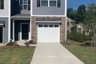 8028 Murray Br Dr, Charlotte, NC 28216 - Photo 1