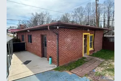 125 S Main Street, Rutherfordton, NC 28139 - Photo 1