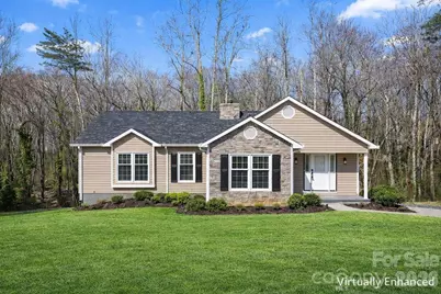 457 17th Avenue NE, Hickory, NC 28601 - Photo 1