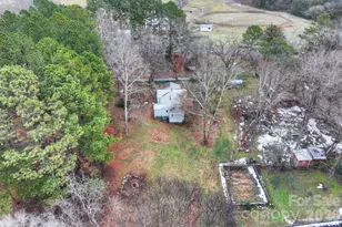 18613 Newsome Rd, Oakboro, NC 28129 - Photo 1