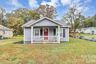 1102 W Davidson Ave, Gastonia, NC 28052 - Photo 1