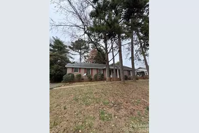 2929 Amity Garden Court, Charlotte, NC 28205 - Photo 1