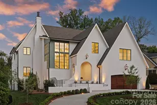 2739 Idlewood Cir, Charlotte, NC 28209 - Photo 1