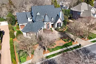 7028 Summerhill Ridge Dr, Charlotte, NC 28226 - Photo 1