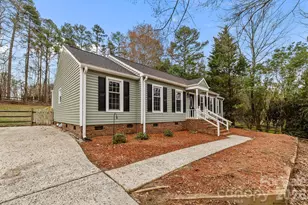 1111 Somersby Ln, Matthews, NC 28105 - Photo 1