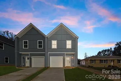 345 N Hoskins Road, Charlotte, NC 28216 - Photo 1