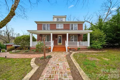 209 Abernathy Street NW, Lenoir, NC 28645 - Photo 1
