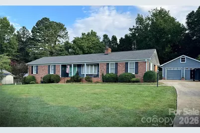 105 Terrace Place, Lincolnton, NC 28092 - Photo 1