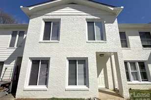 300 N Main St, Mount Holly, NC 28120 - Photo 1